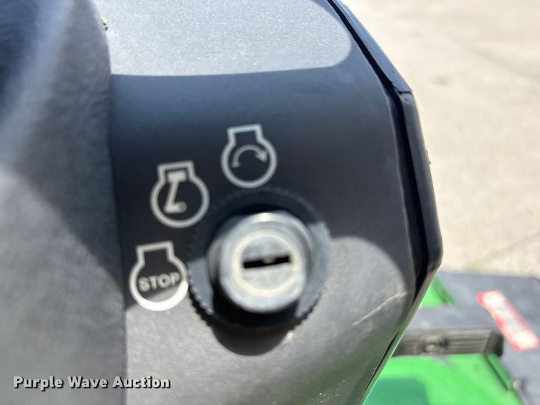 image for item FB8768 2017 John Deere 1550 lawn mower