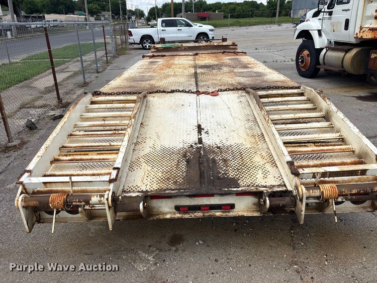 image for item FB8769 2016 Overbilt equipment trailer