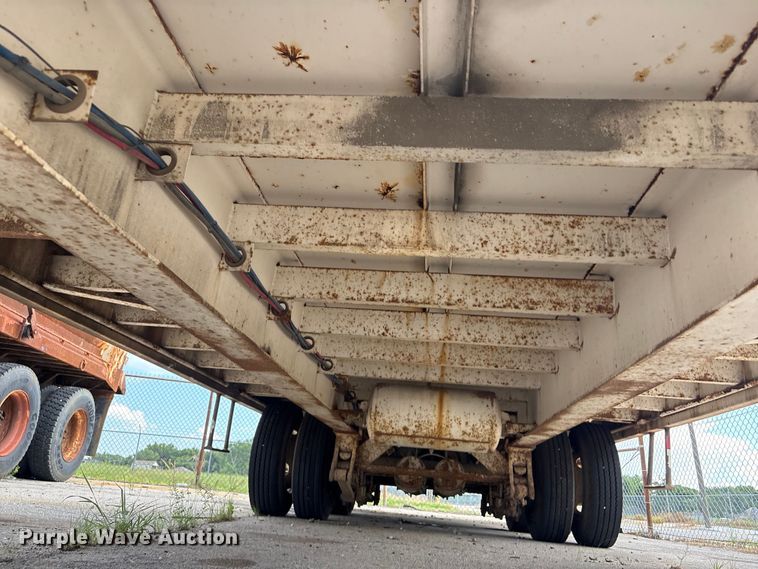 image for item FB8769 2016 Overbilt equipment trailer
