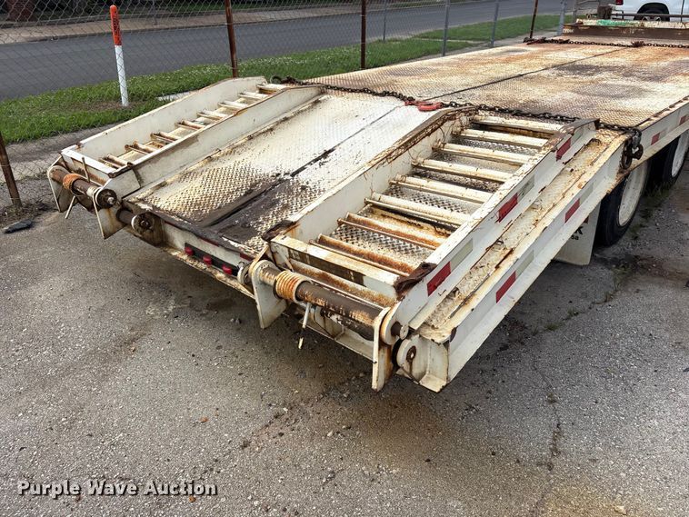 image for item FB8769 2016 Overbilt equipment trailer