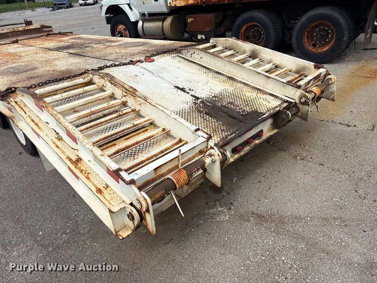 image for item FB8769 2016 Overbilt equipment trailer
