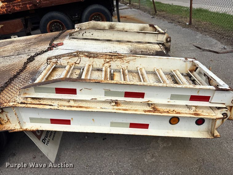 image for item FB8769 2016 Overbilt equipment trailer