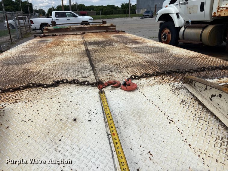 image for item FB8769 2016 Overbilt equipment trailer