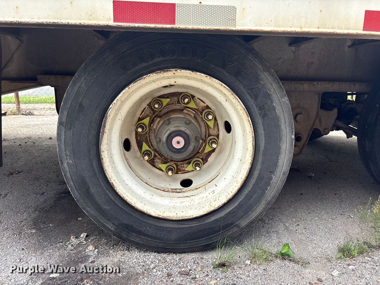 image for item FB8769 2016 Overbilt equipment trailer
