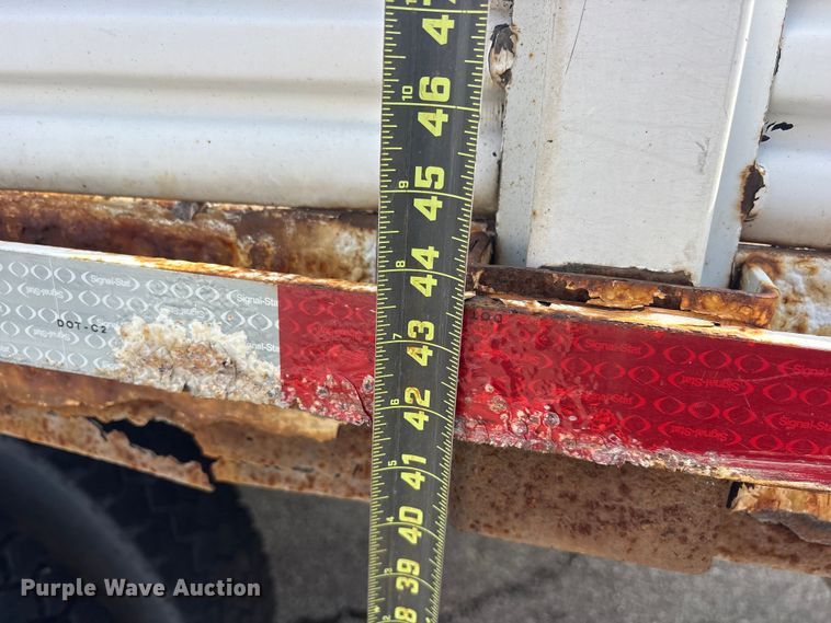 image for item FB8770 2017 Ford F450 Super Duty flatbed truck