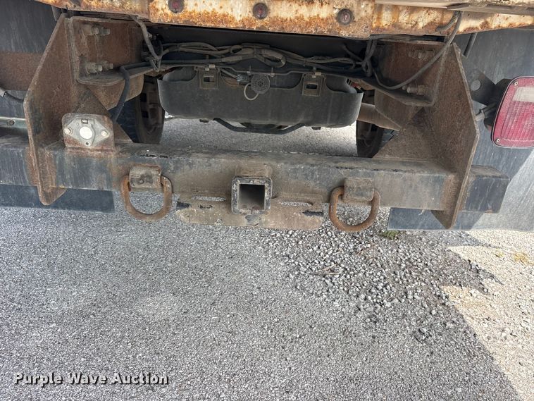 image for item FB8770 2017 Ford F450 Super Duty flatbed truck