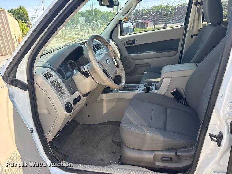 image for item FB8772 2009 Ford Escape SUV