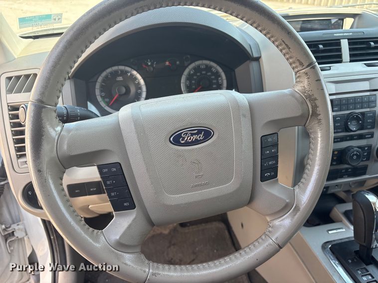 image for item FB8772 2009 Ford Escape SUV