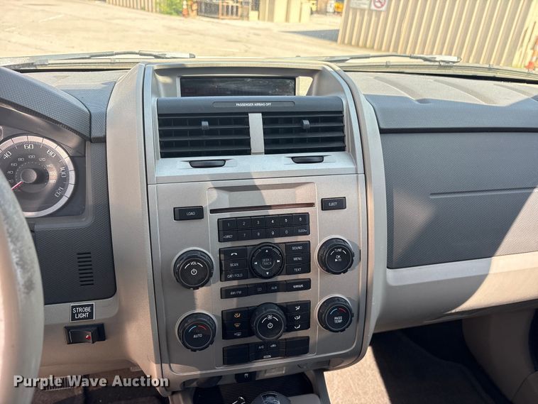 image for item FB8772 2009 Ford Escape SUV