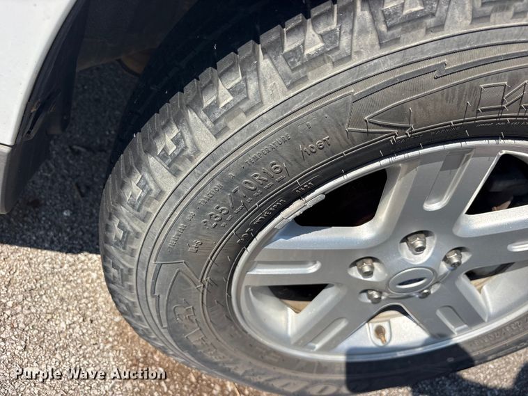 image for item FB8772 2009 Ford Escape SUV