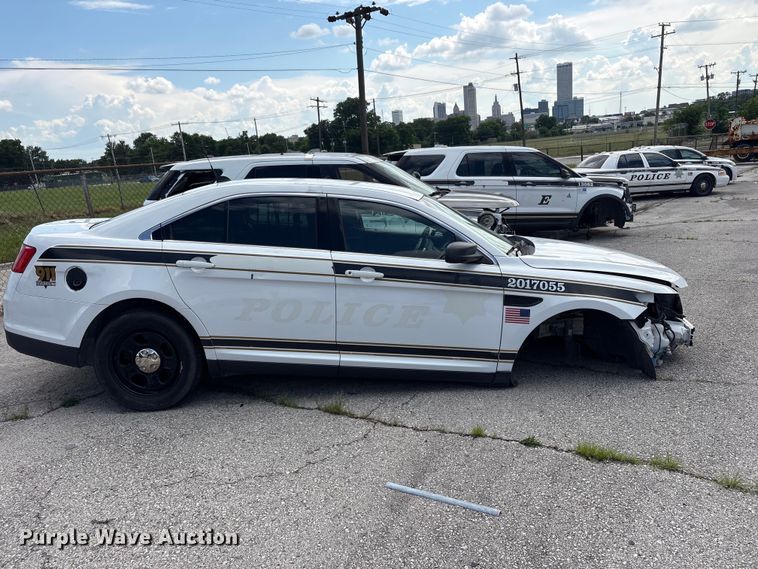 image for item FB8773 2017 Ford Taurus Police Interceptor 