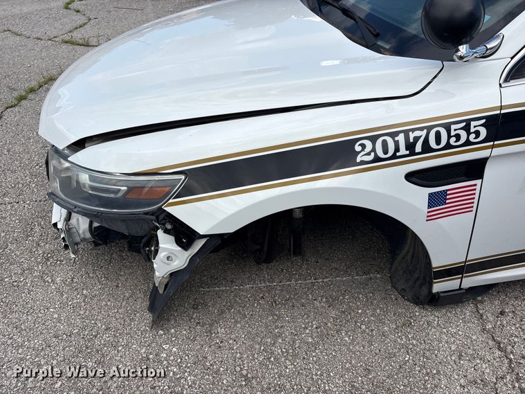 image for item FB8773 2017 Ford Taurus Police Interceptor 