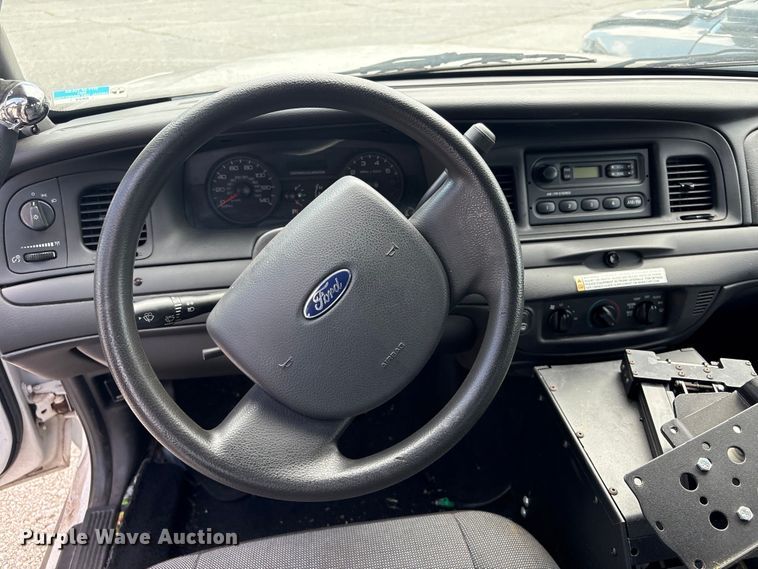 image for item FB8774 2011 Ford Crown Victoria Police Interceptor 