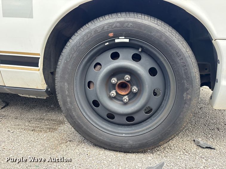 image for item FB8774 2011 Ford Crown Victoria Police Interceptor 