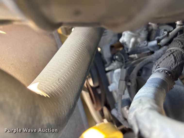 image for item FB8775 2006 Ford E250 van