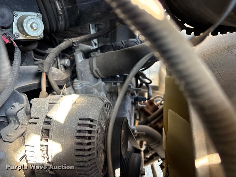 image for item FB8775 2006 Ford E250 van