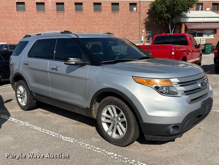 image for item FB8776 2013 Ford Explorer SUV