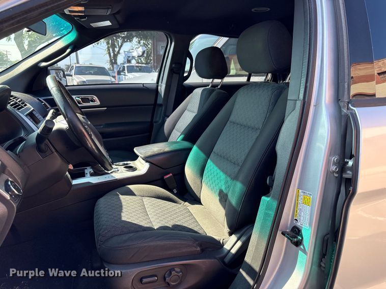 image for item FB8776 2013 Ford Explorer SUV