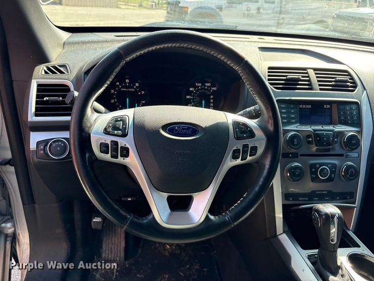 image for item FB8776 2013 Ford Explorer SUV