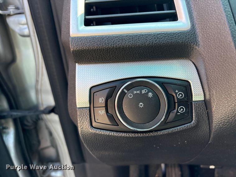 image for item FB8776 2013 Ford Explorer SUV