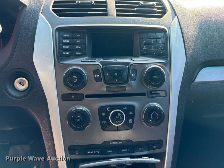 image for item FB8776 2013 Ford Explorer SUV