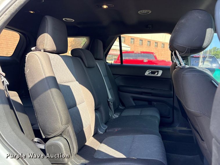 image for item FB8776 2013 Ford Explorer SUV