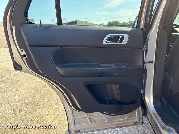 image for item FB8776 2013 Ford Explorer SUV