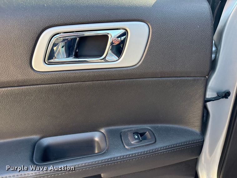 image for item FB8776 2013 Ford Explorer SUV