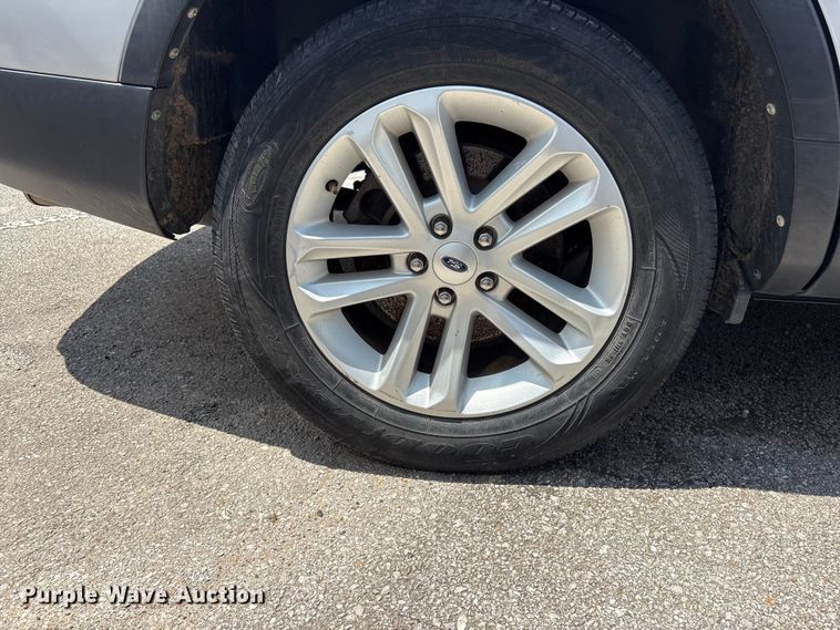 image for item FB8776 2013 Ford Explorer SUV