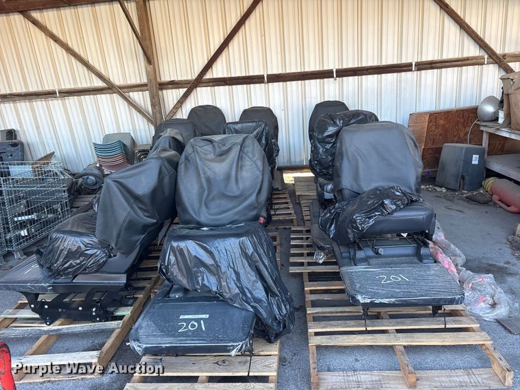 image for item FB8777 (12) passenger seats