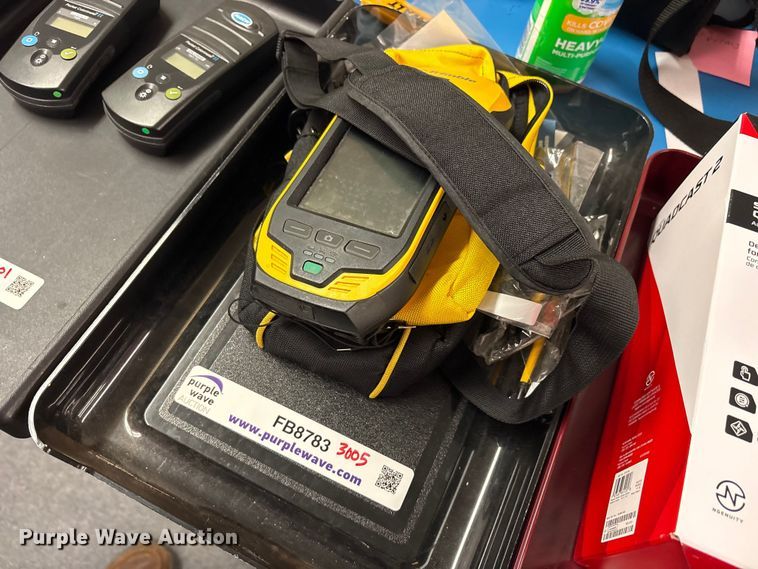 Trimble Geoexplorer 6000 series locator