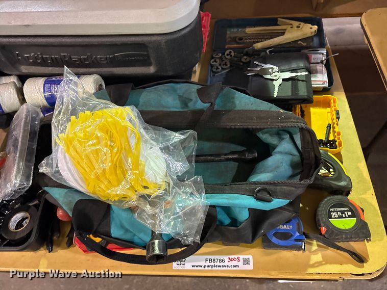 image for item FB8786 Hand tools