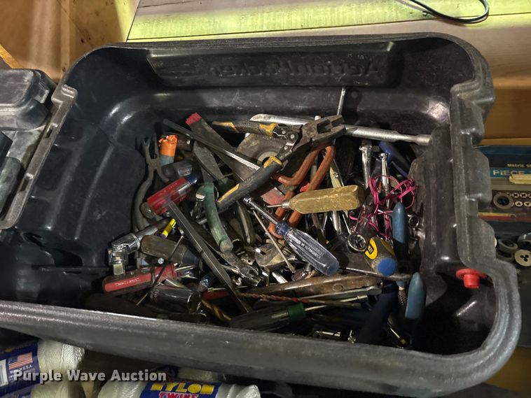 image for item FB8786 Hand tools