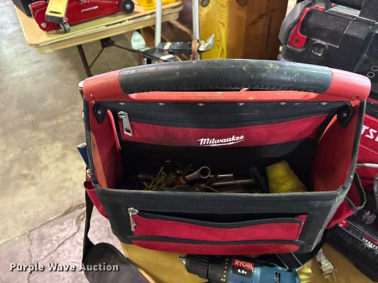 image for item FB8786 Hand tools