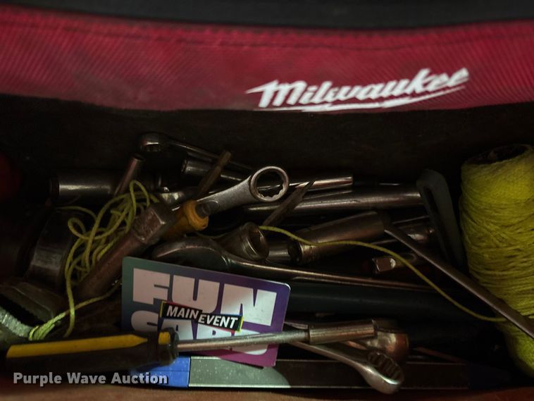 image for item FB8786 Hand tools