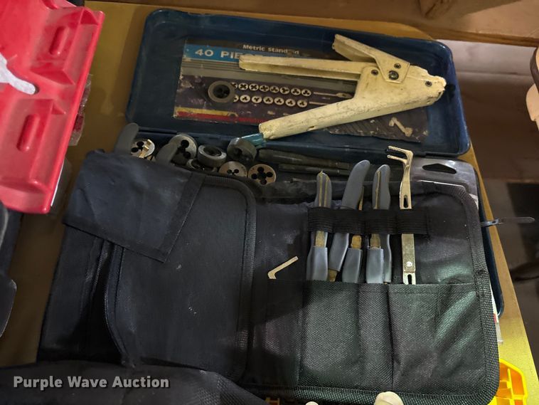 image for item FB8786 Hand tools