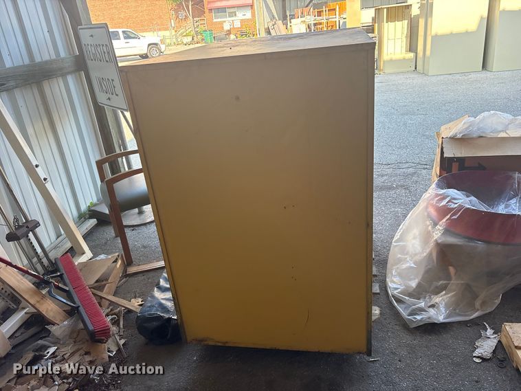 image for item FB8788 Flammable storage cabinet