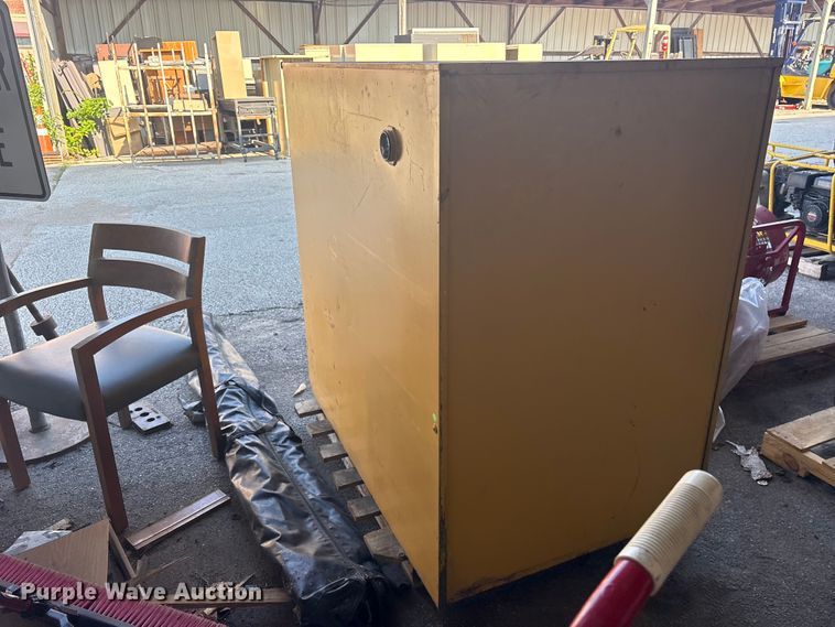 image for item FB8788 Flammable storage cabinet