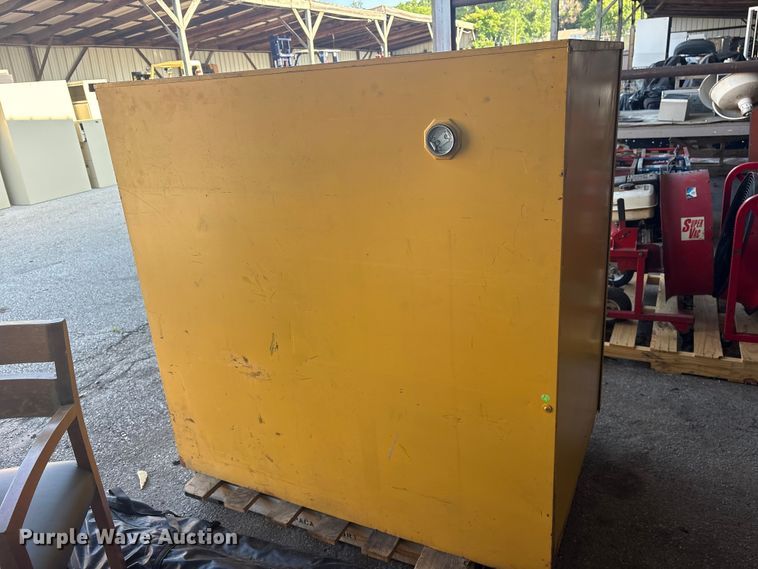 image for item FB8788 Flammable storage cabinet
