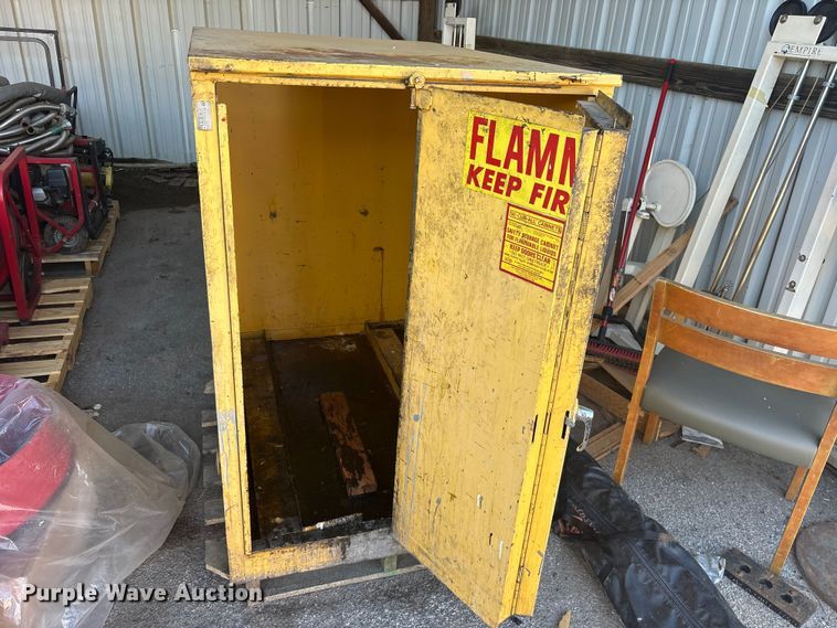image for item FB8788 Flammable storage cabinet