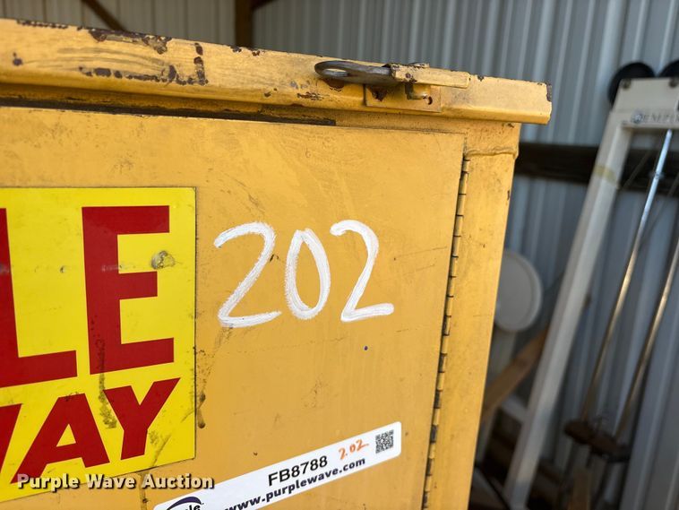 image for item FB8788 Flammable storage cabinet