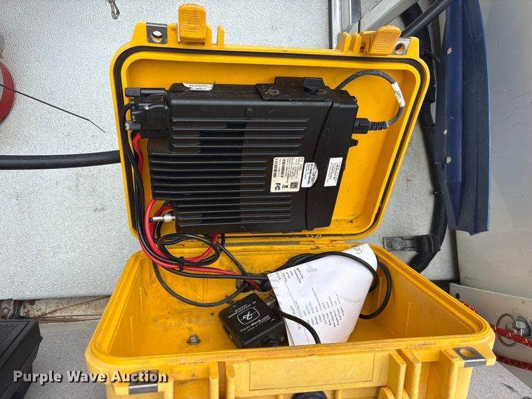image for item FB8794 2005 Triton Rescue One 1600 boat
