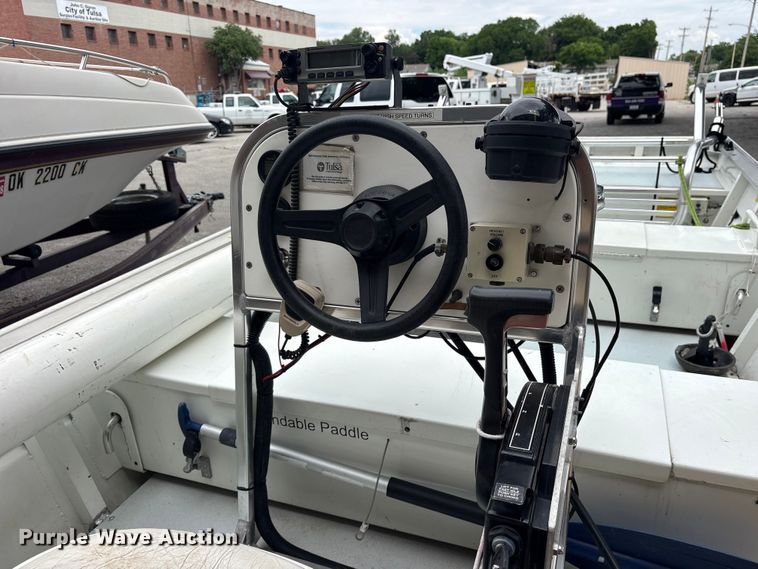 image for item FB8794 2005 Triton Rescue One 1600 boat