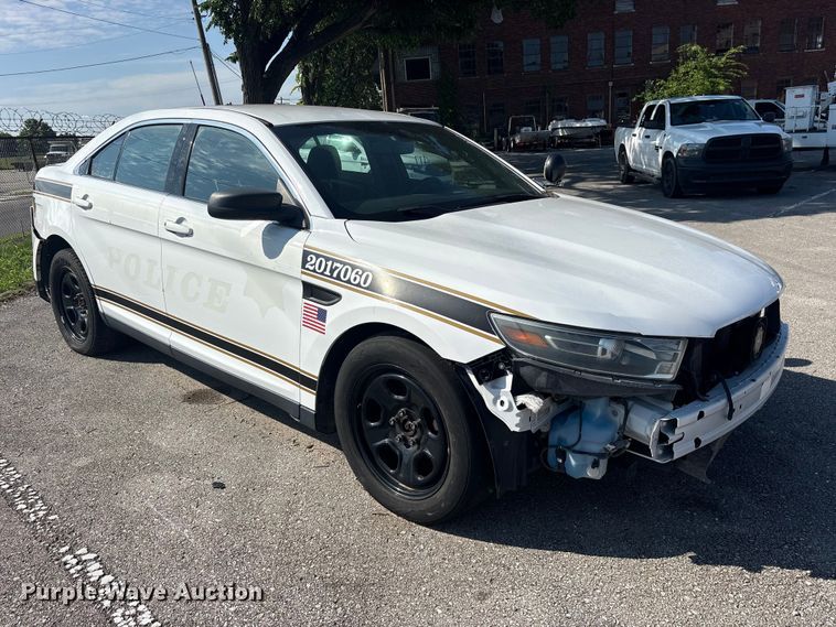 image for item FB8795 2017 Ford Taurus Police Interceptor 