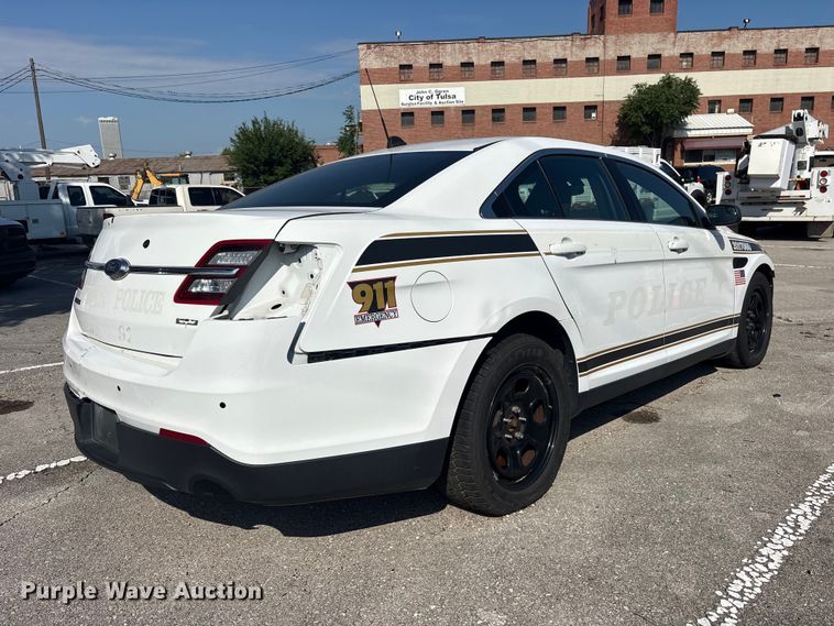 image for item FB8795 2017 Ford Taurus Police Interceptor 