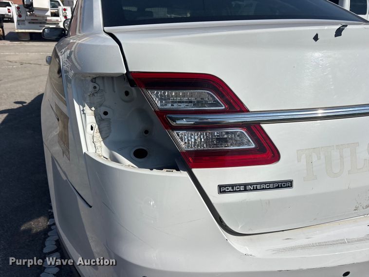 image for item FB8795 2017 Ford Taurus Police Interceptor 