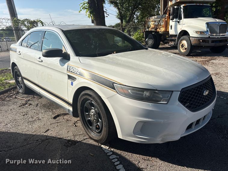 image for item FB8796 2015 Ford Taurus Police Interceptor 