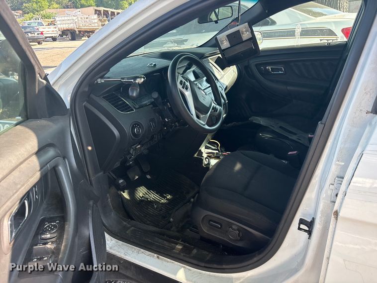 image for item FB8796 2015 Ford Taurus Police Interceptor 