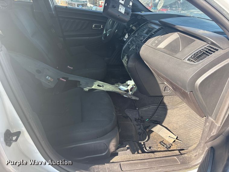 image for item FB8796 2015 Ford Taurus Police Interceptor 