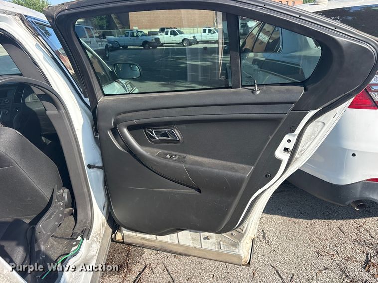 image for item FB8796 2015 Ford Taurus Police Interceptor 